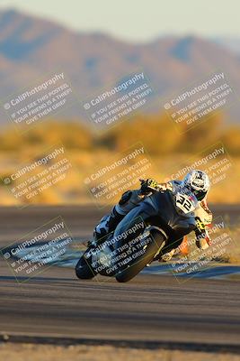 media/Jan-21-2023-CVMA (Sat) [[b9eef8ba1f]]/Race 13 500 Supersport-350 Supersport/